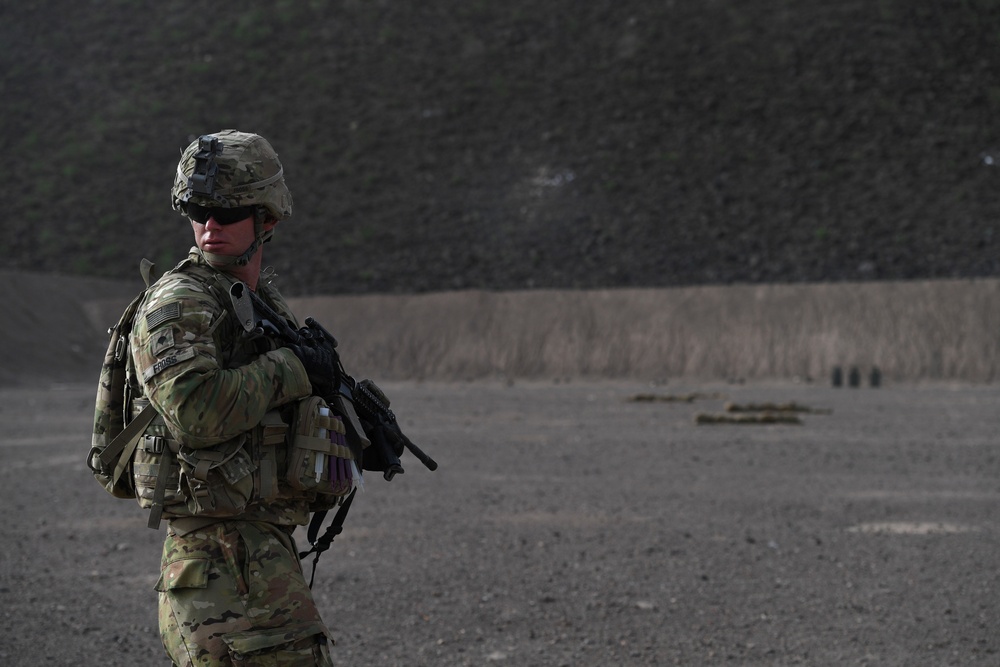 10th Mountain Division Conducts Team Live Fire Training