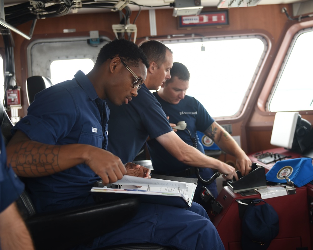 U.S. Coast Guardsmen Prep for Tradewinds 2018