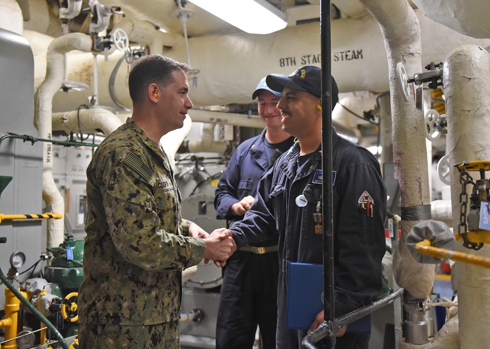 Rear Adm. Brad Cooper visits USS Blue Ridge (LCC 19)