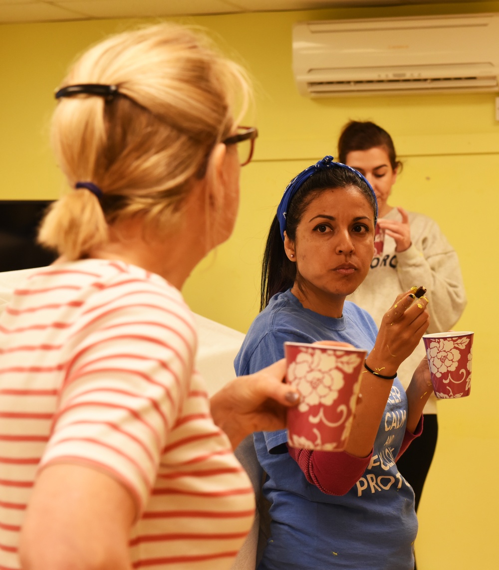 48th Fighter Wing volunteers give back to the community