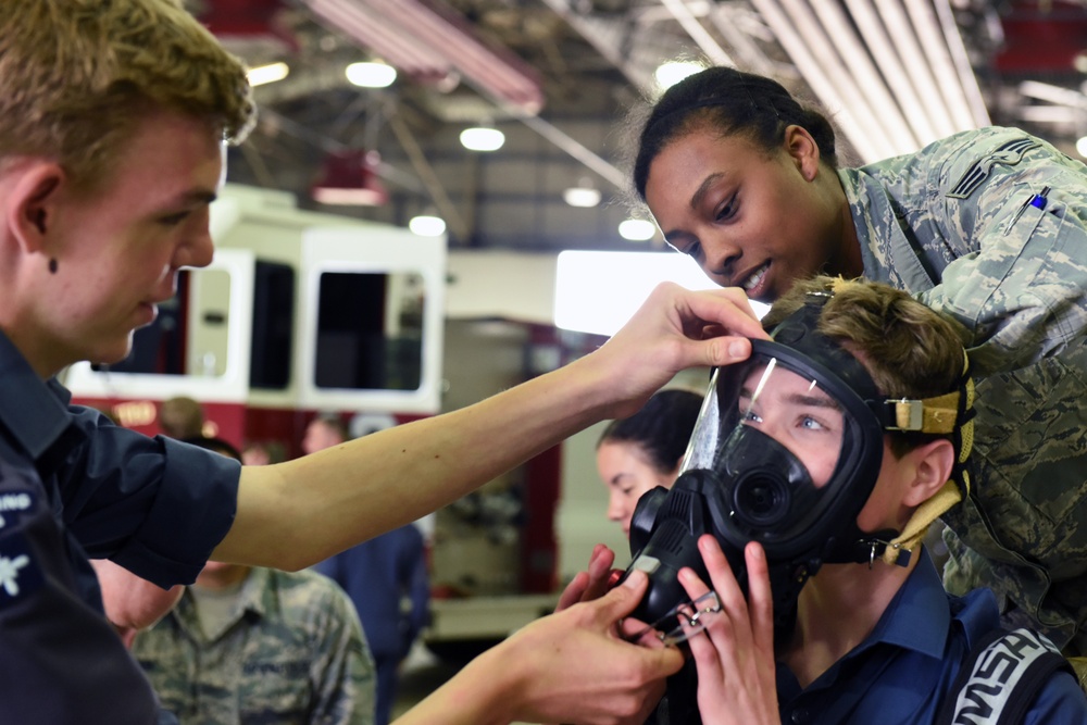 48th FW hosts RAF cadets
