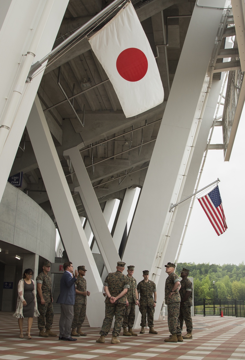 Leadership from Marine Corps Installations Command visit Iwakuni