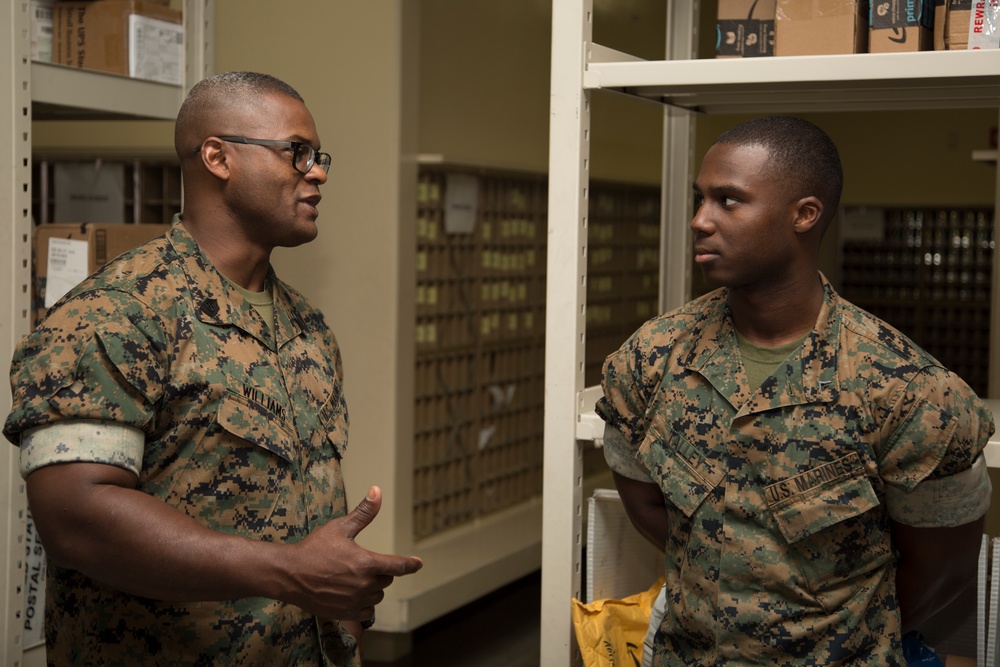 Leadership from Marine Corps Installations Command visit Iwakuni