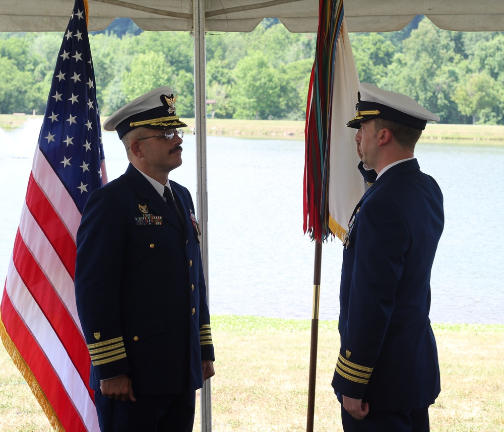 Coast Guard Marine Safety Unit Huntington changes command