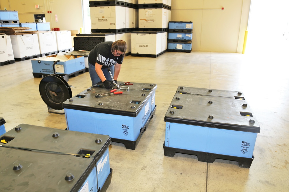 Fort McCoy CIF, 86th Training Division partner to improve armor issuing process for CSTX