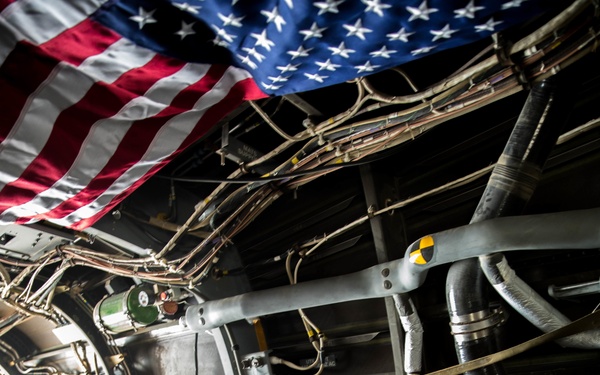 U.S. Marines resupply FB UJ in fight against ISIS