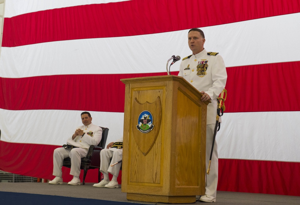 VQ-1 Holds Change of Command Ceremony