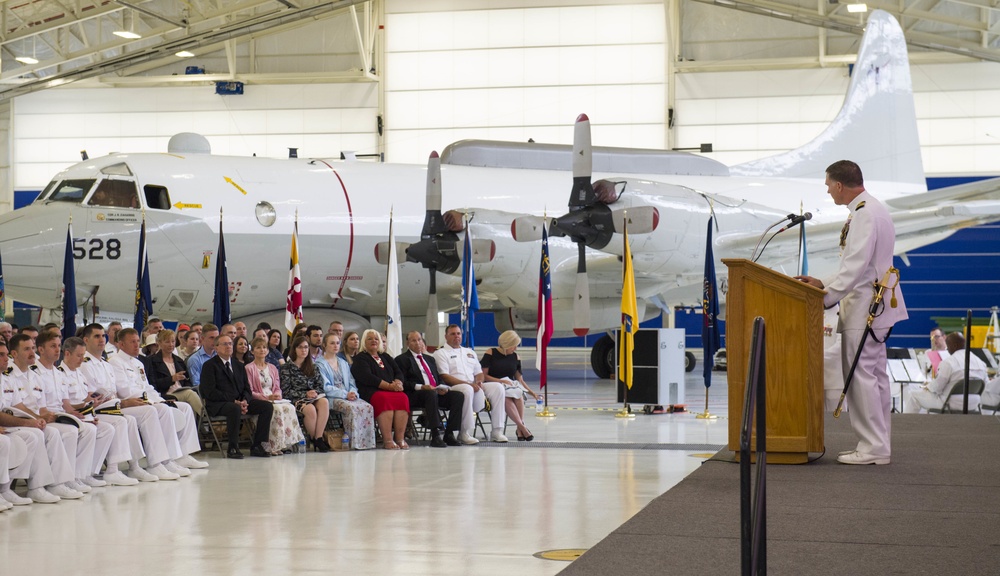 VQ-1 Holds Change of Command Ceremony