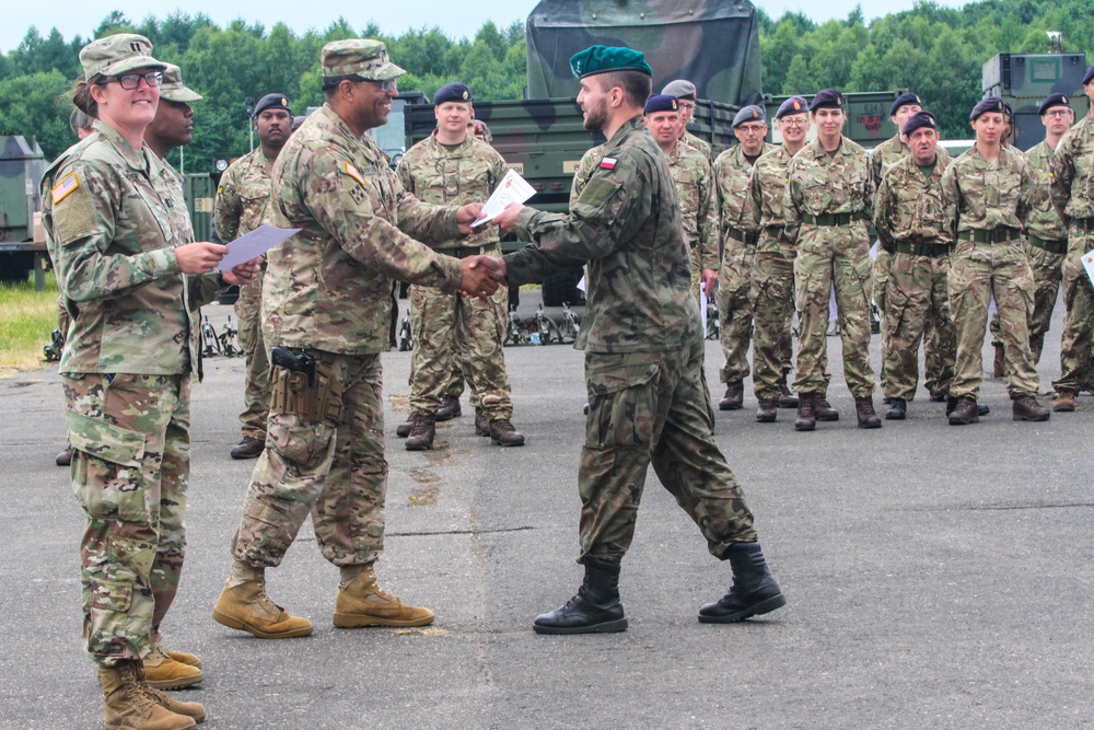 212th Combat Support Hospital recognizes excellence in partner nations at Saber Strike