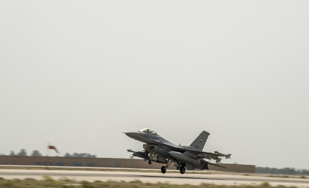 Iraqi F-16s conduct airstrikes