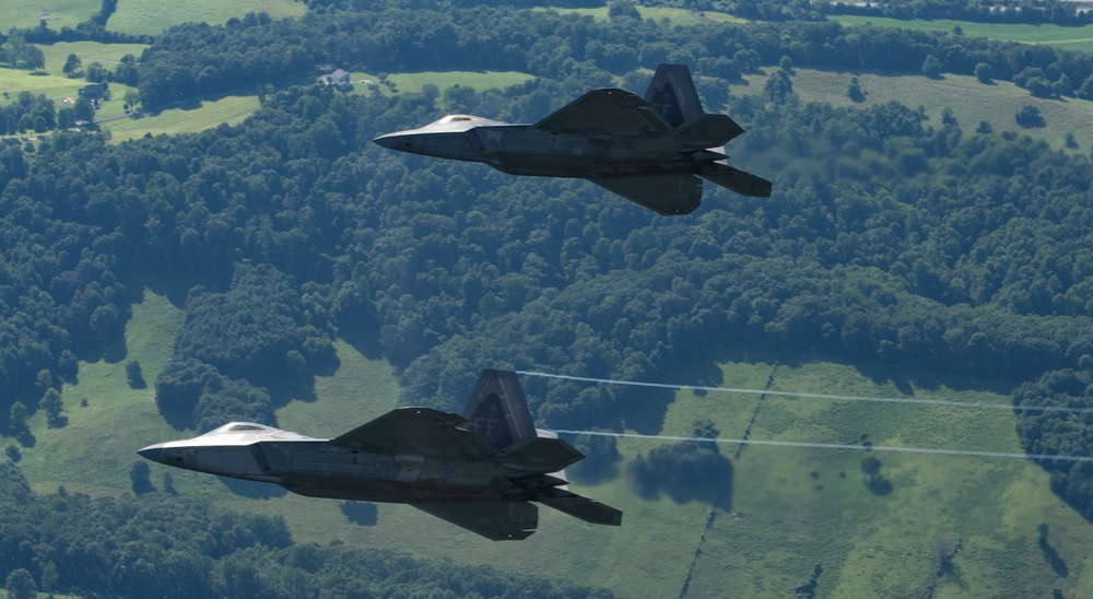 F-22 Raptors soar over Virginia