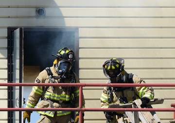 Ellsworth and RCFD train at 700 degrees