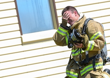 Ellsworth and RCFD train at 700 degrees