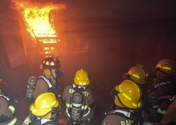 Ellsworth and RCFD train at 700 degrees