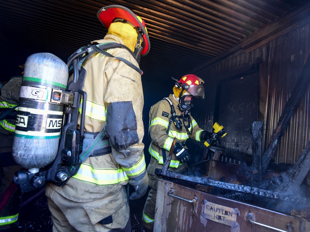 Ellsworth and RCFD train at 700 degrees