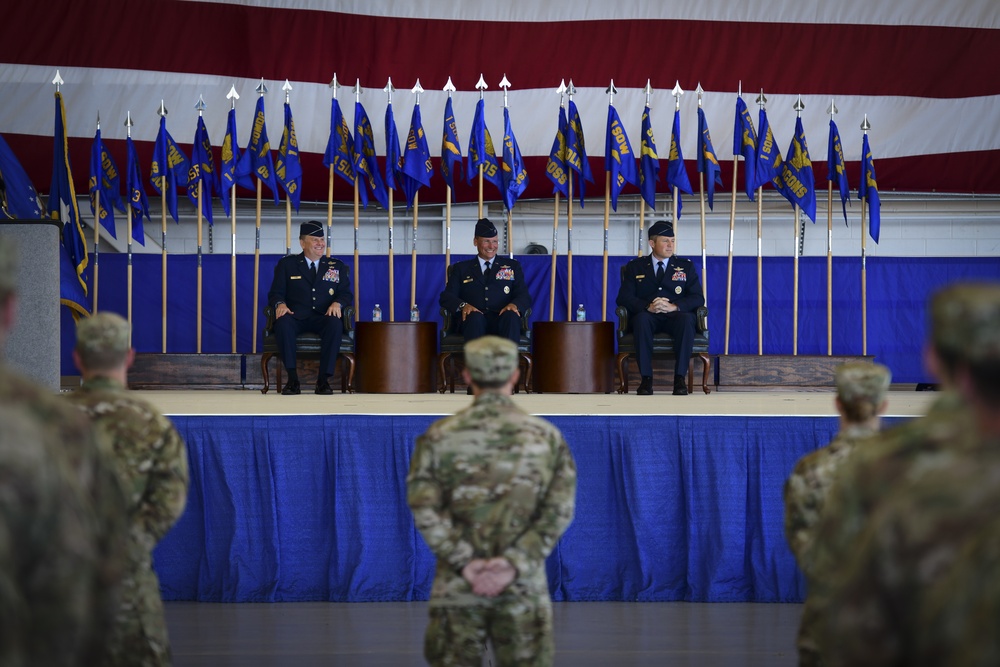 1st SOW welcomes new commander