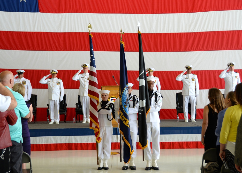 VP-47 Conducts Change of Command Ceremony