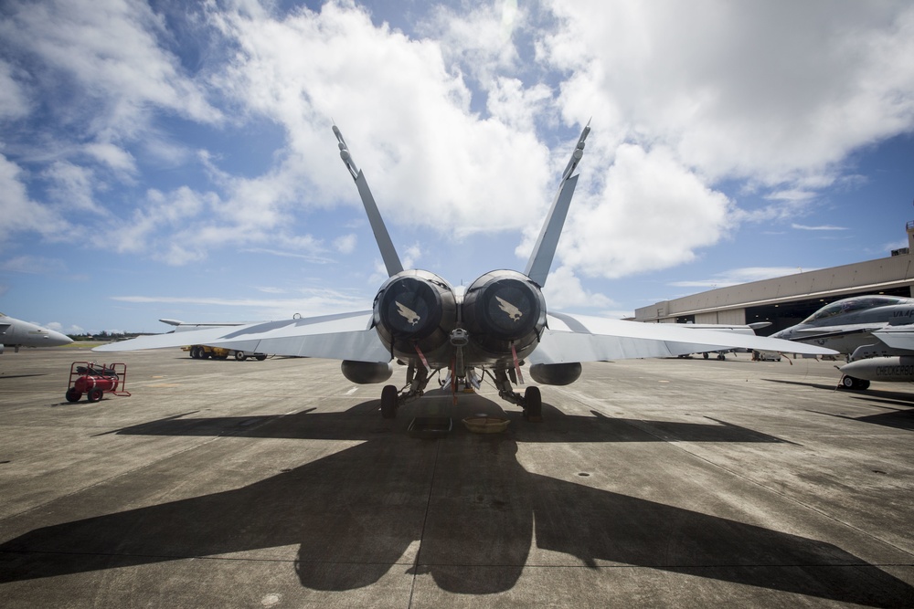 VMFA(AW)-533 prepares for RIMPAC aboard MCBH