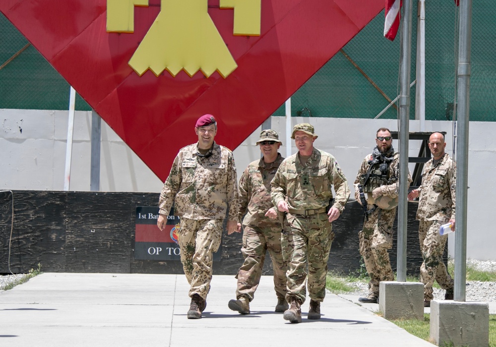 Chief of Staff for Resolute Support visits with Kabul Security Force