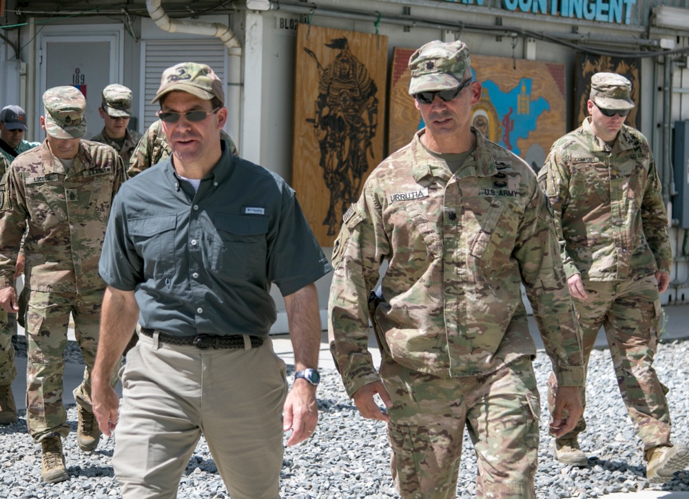 US Secretary of the Army visits members of Kabul Security Force