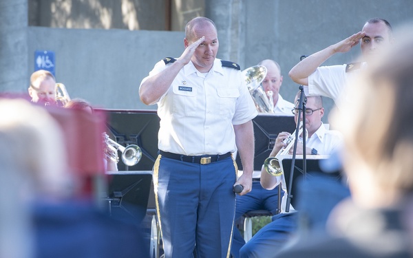 Army band salute