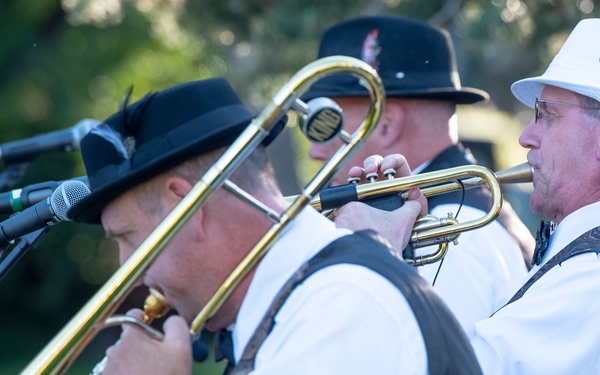 Army band horn section