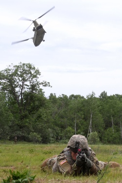 Ohio Army National Guard Engineers Complete Casualty Evacuation Training [Image 8 of 11]
