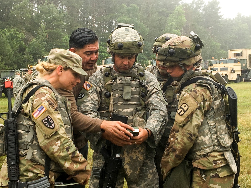 Soldiers train to detect, defend against electronic warfare