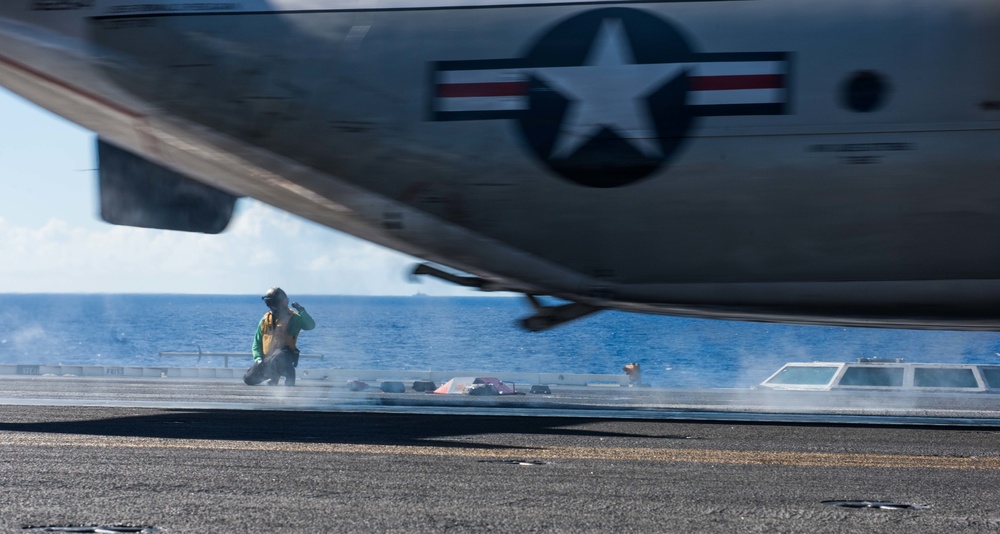 USS Ronald Reagan (CVN 76)