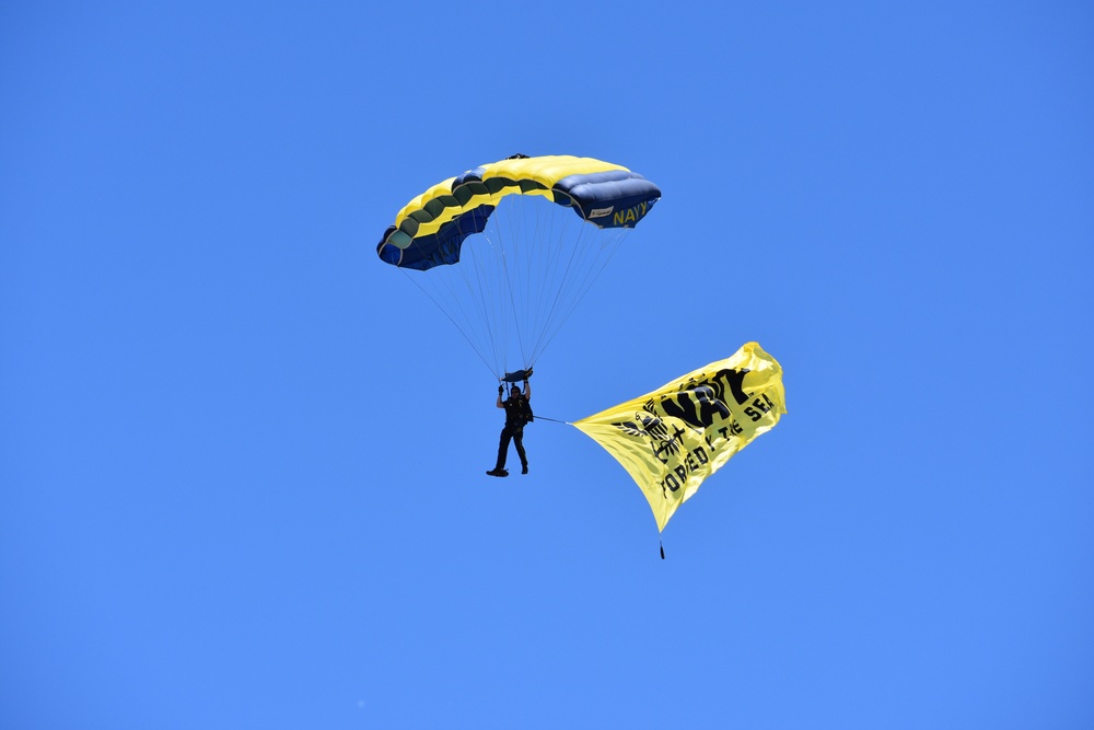 Navy's Leap Frogs Jump for Boys and Girls Club