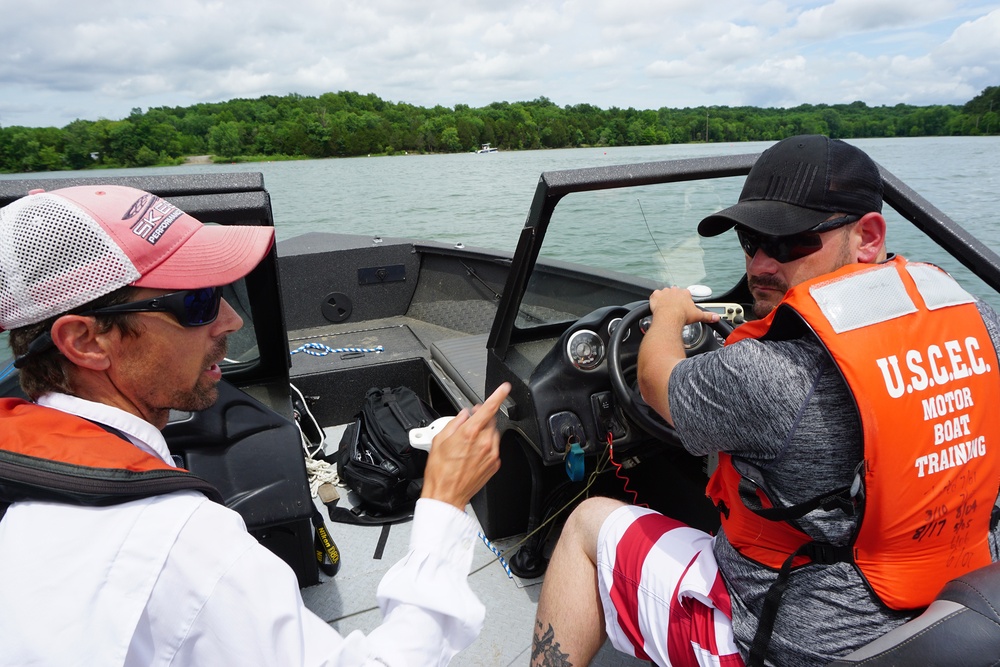 Corps employees take the helm to improve motor boating skills