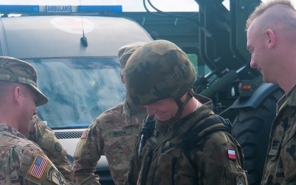 962nd OD CO trains with Polish 10th ACB and First Responders