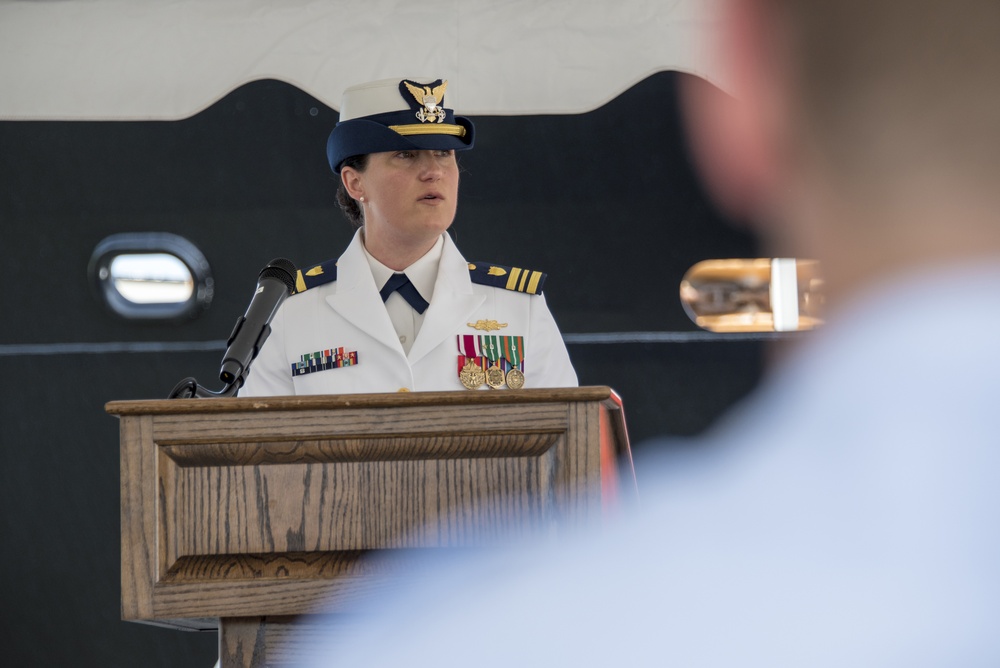 Coast Guard Cutter Willow conducts change of command ceremony