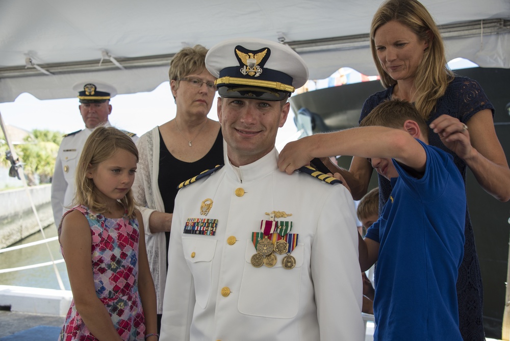 Coast Guard Cutter Willow conducts change of command ceremony