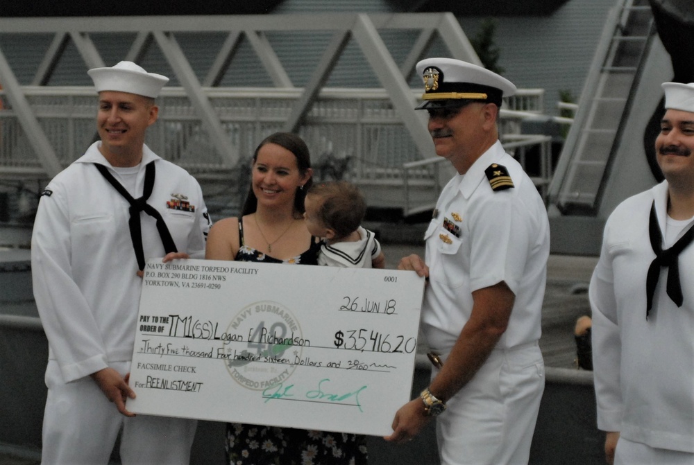 Re-enlistment aboard USS Wisconsin