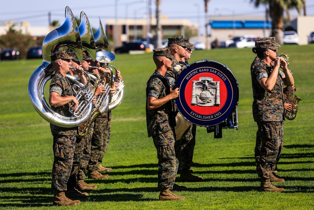 Lt. Col. Beckmann flys into command for MWSS 374-