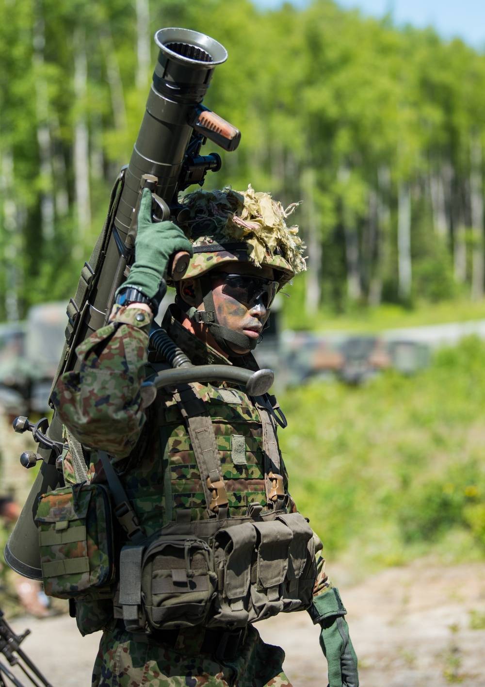 Japanese and U.S. Soldiers conduct joint training during Arctic Aurora 2018