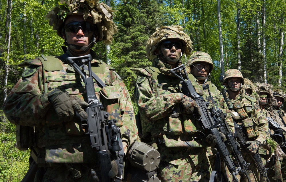 DVIDS - Images - Japanese and U.S. Soldiers conduct joint training ...