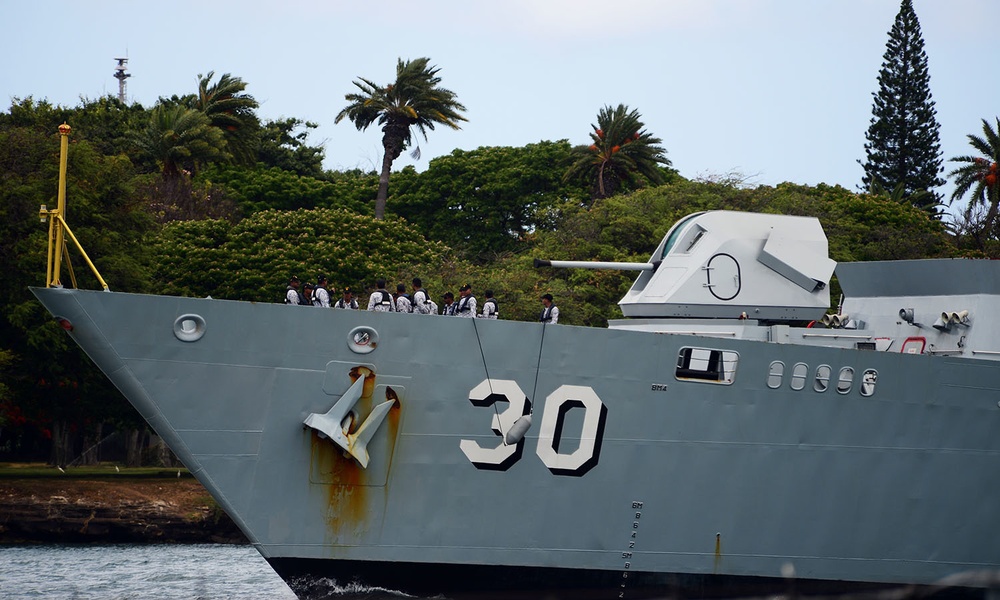 Royal Malaysian Navy frigate KD Lekiu (FFG 30) enters Pearl Harbor in preparation for RIMPAC 2018