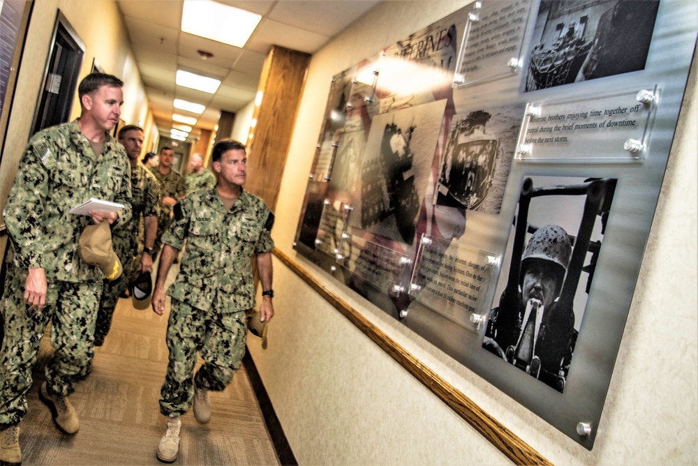 U.S. Pacific Fleet Commander visits Coastal Riverine Group ONE