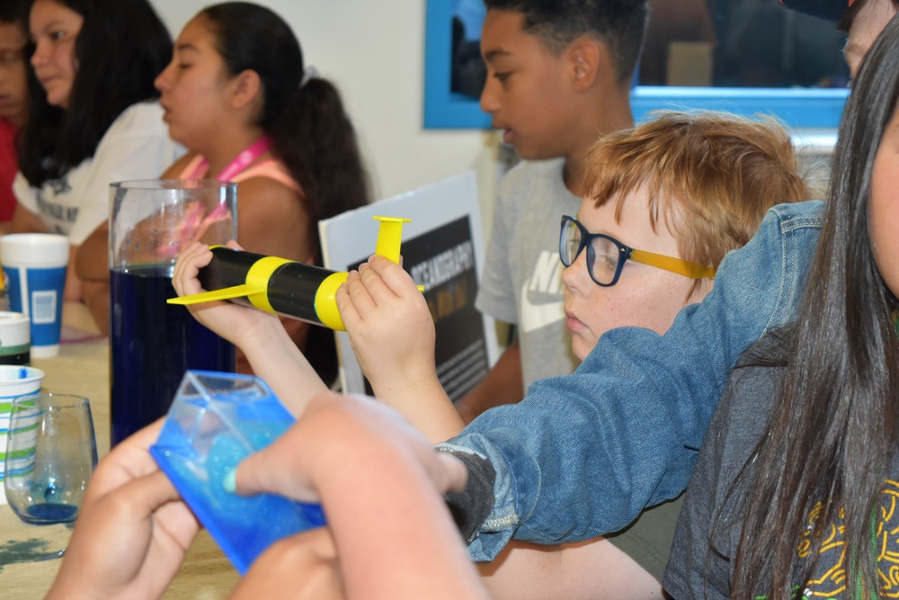 METOC Visits Reno Boys and Girls Club