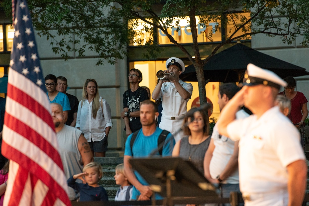 Navy Band performs at Navy Memorial