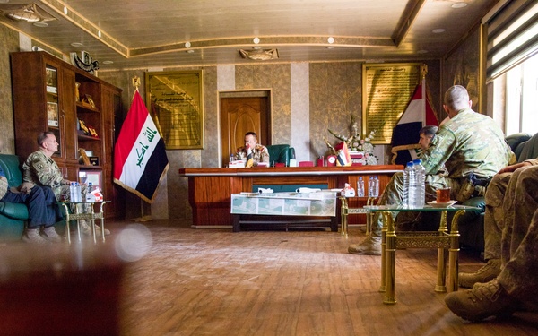 Maj Gen Piatt Visits NBOC