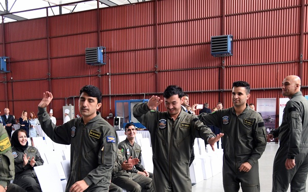 AAF graduates 22 fixed-wing pilots including two females