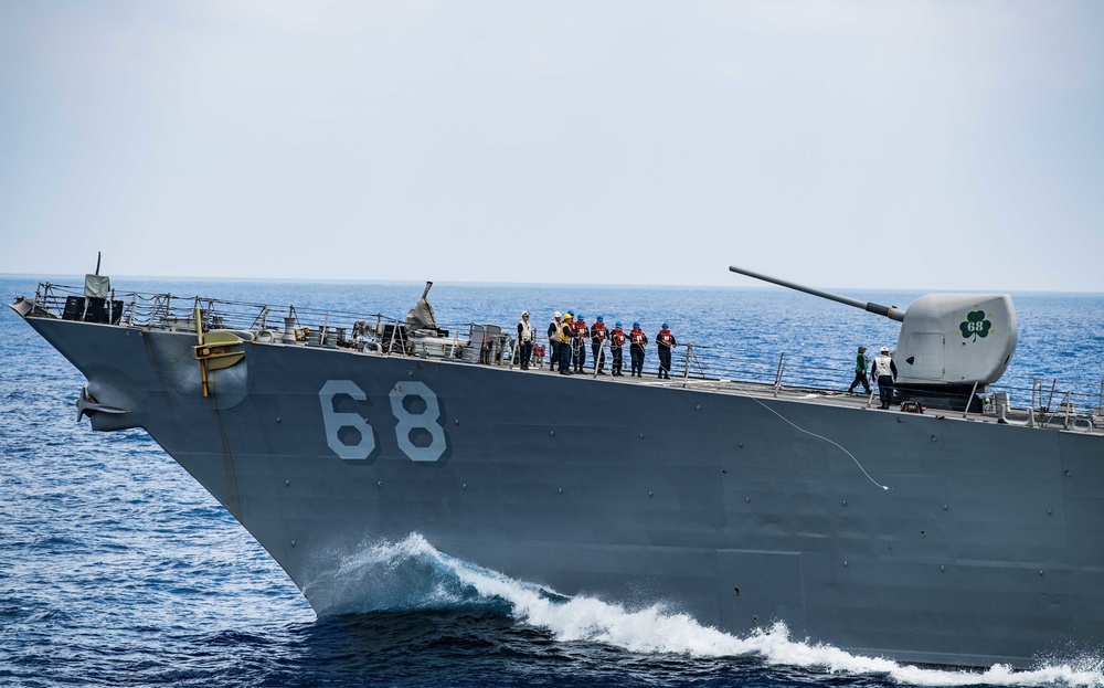 USS The Sullivans (DDG 68) Replenishment at Sea