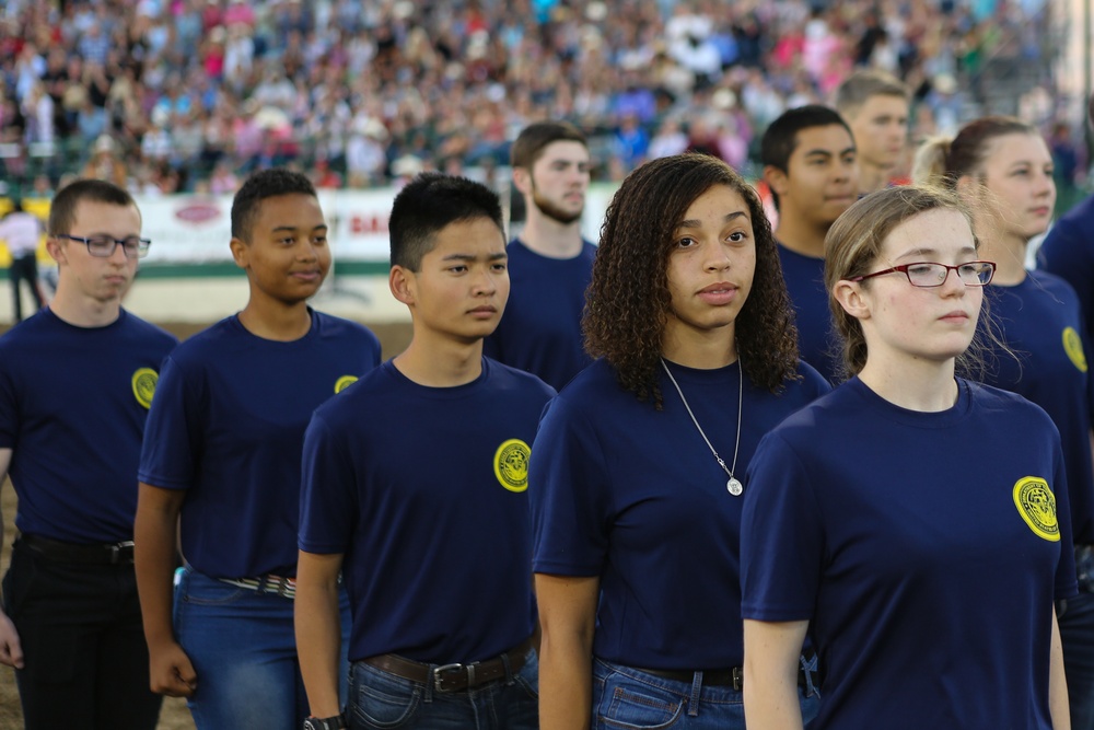 Future Sailors take oath of enlistment during Reno Navy Week