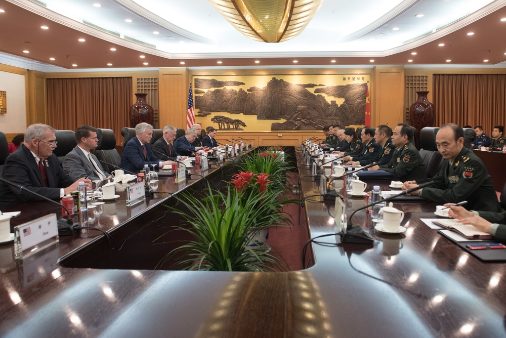 SD meets with China's MinDef