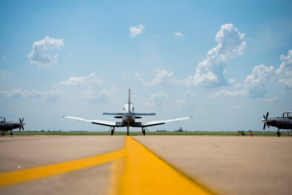 The takeoff of a student pilot