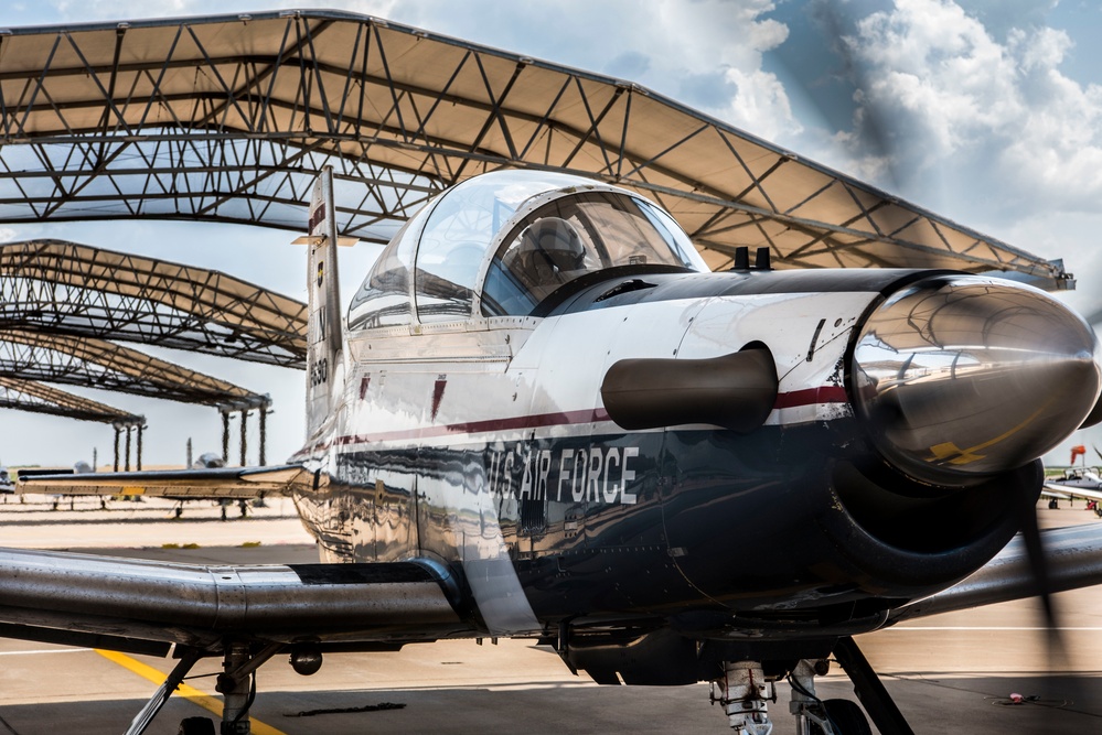 The takeoff of a student pilot