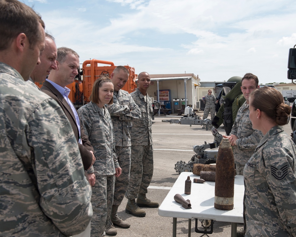 AETC Leadership visits Kadena AB